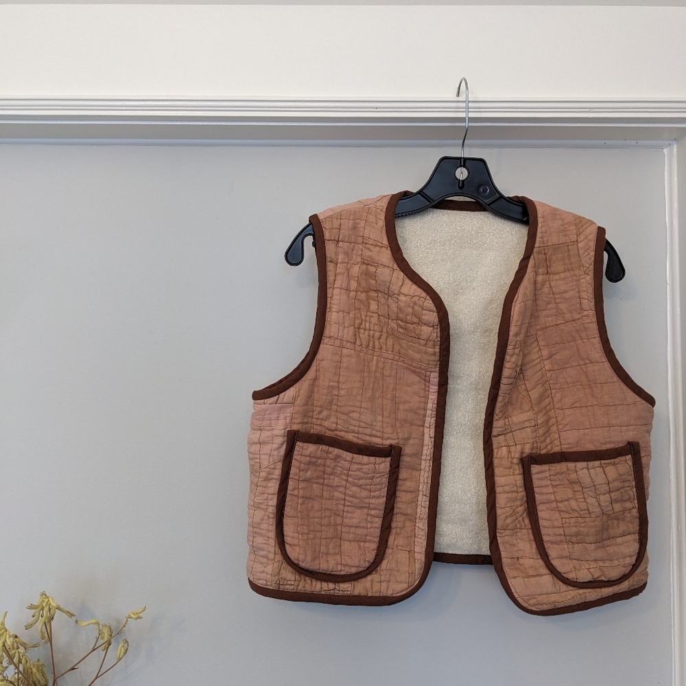 Roam Vintage x Recycled Lovers over-dyed quilted vest, pink size S/M